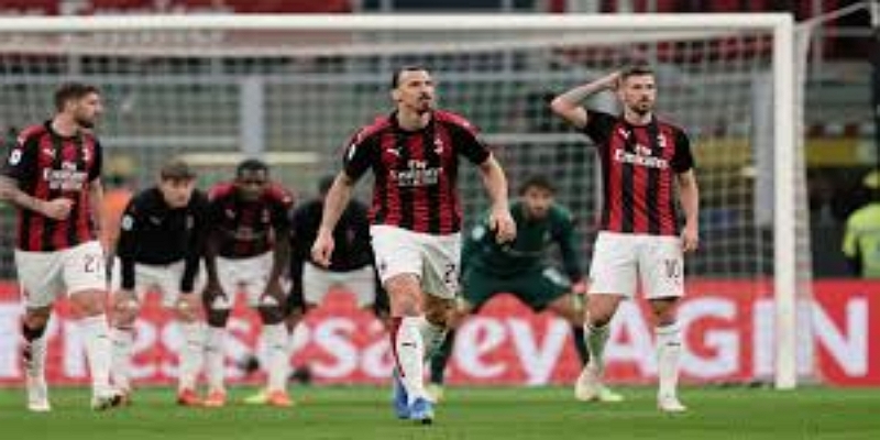 足球生涯终结：PA真人视角下的身份与生活冲击-PA真人